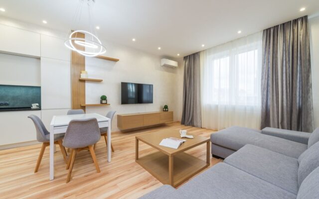 Small Living Room Ideas That Make It Feel Twice as Big - featured