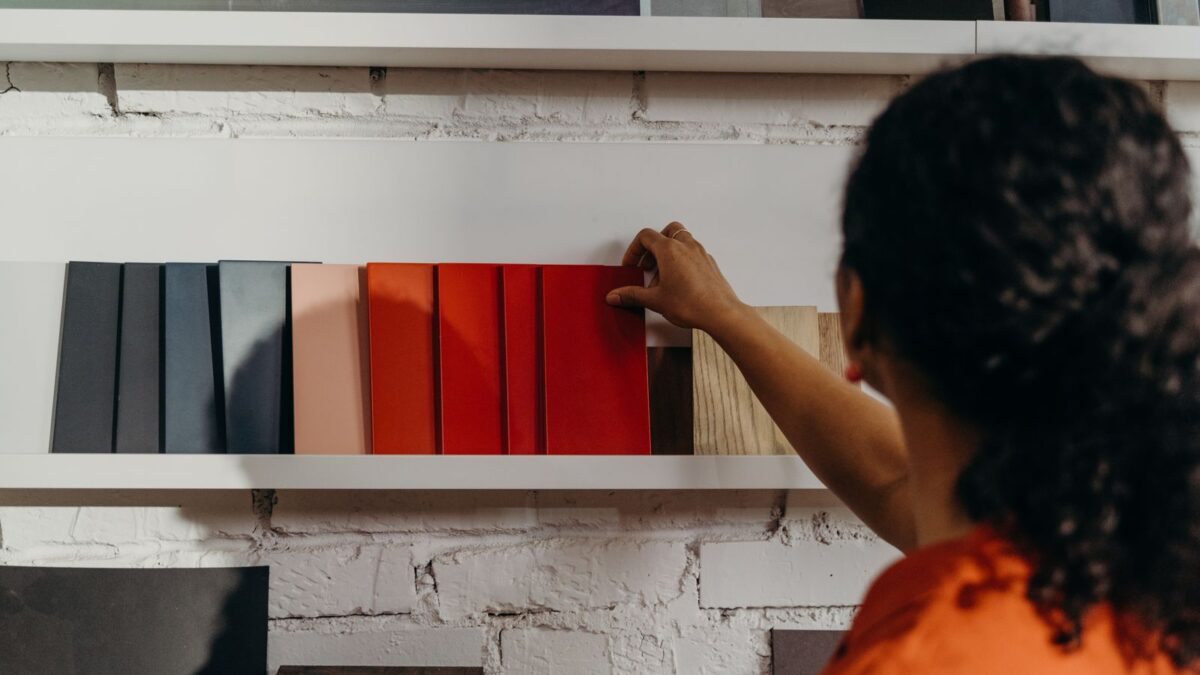 How to Choose the Right Paint Finish for Every Room - featured